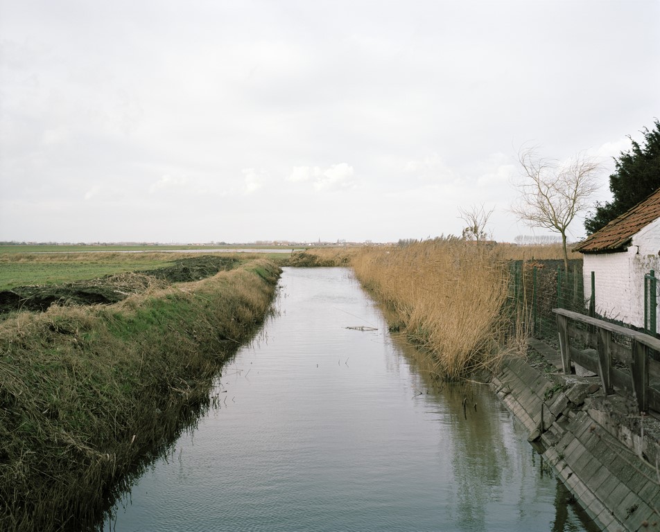 Les postes de douanes et paysages frontaliers