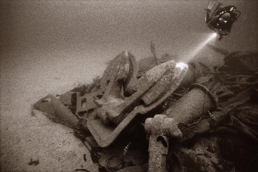 C'est dans l'eau - Christian Quillivic