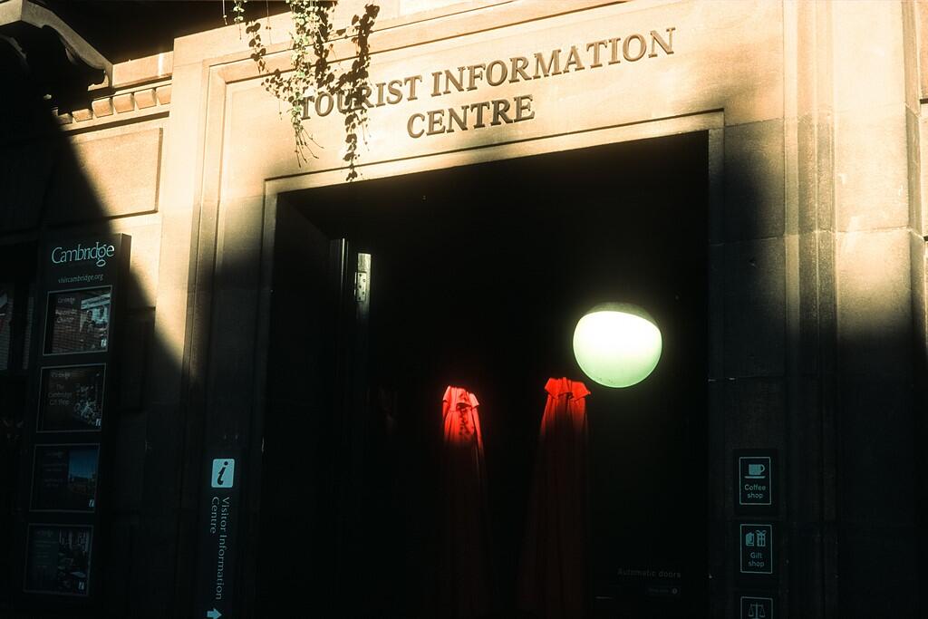 Les frontières entre l'ombre et la lumière - Gareth Davies