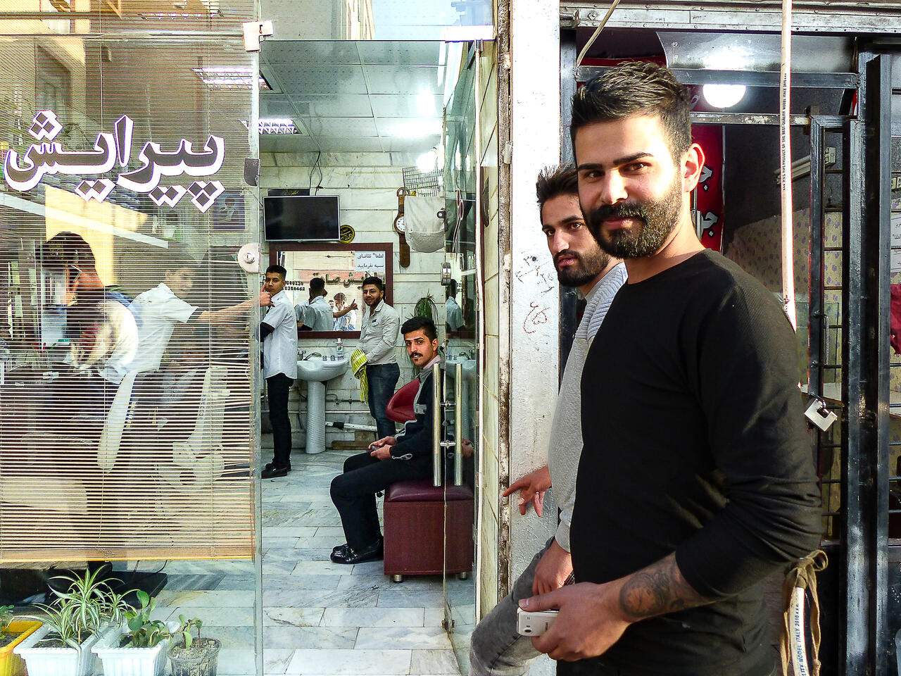 Iran : Visages d'une jeunesse plurielle - Gwenvaël Engel - 3