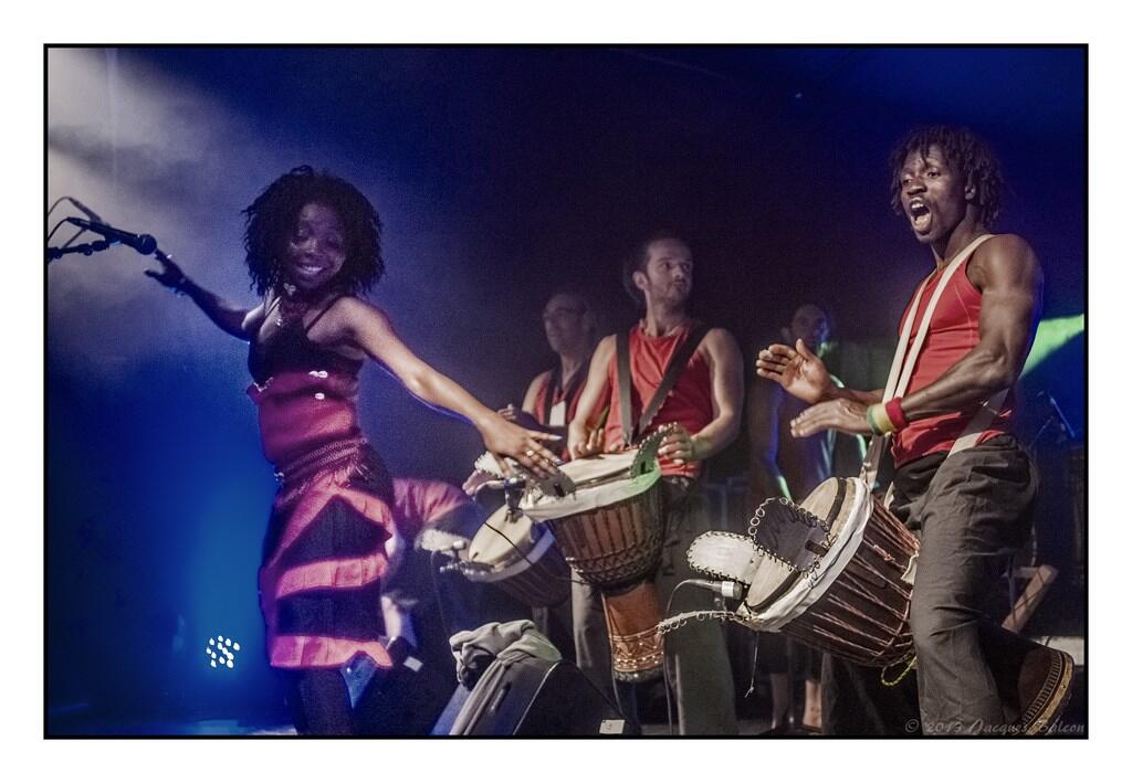 Afrik'o Bendy 2013, Regards croisés - Association Sannibolo & CAPAB - 2